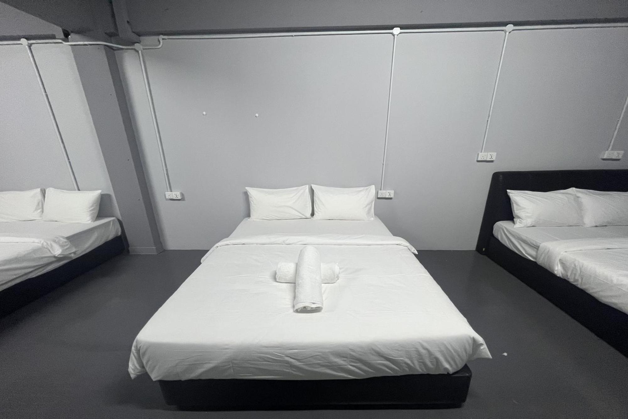 Makotel Hostel Ipoh Bagian luar foto